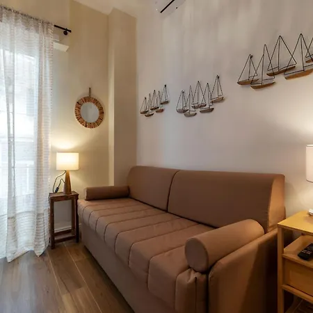 Cs Vatican Metro * Roma